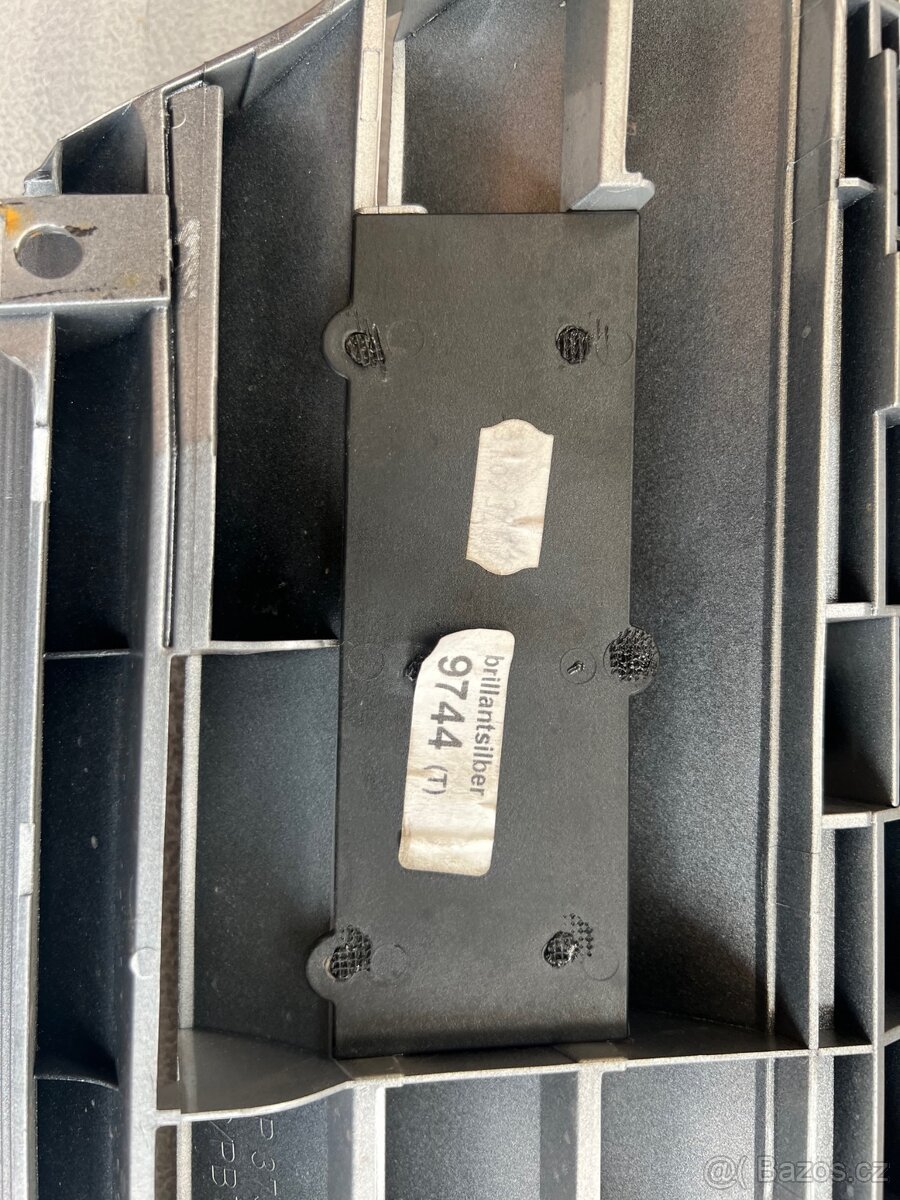 MERCEDES A (W168) přední maska 2001 - 2004 - 3