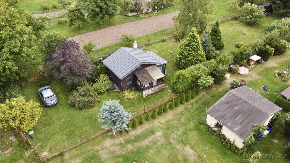 Prodej chaty 40m2 s rozlehlým pozemkem 1007m2 v obci Hraběší - 3