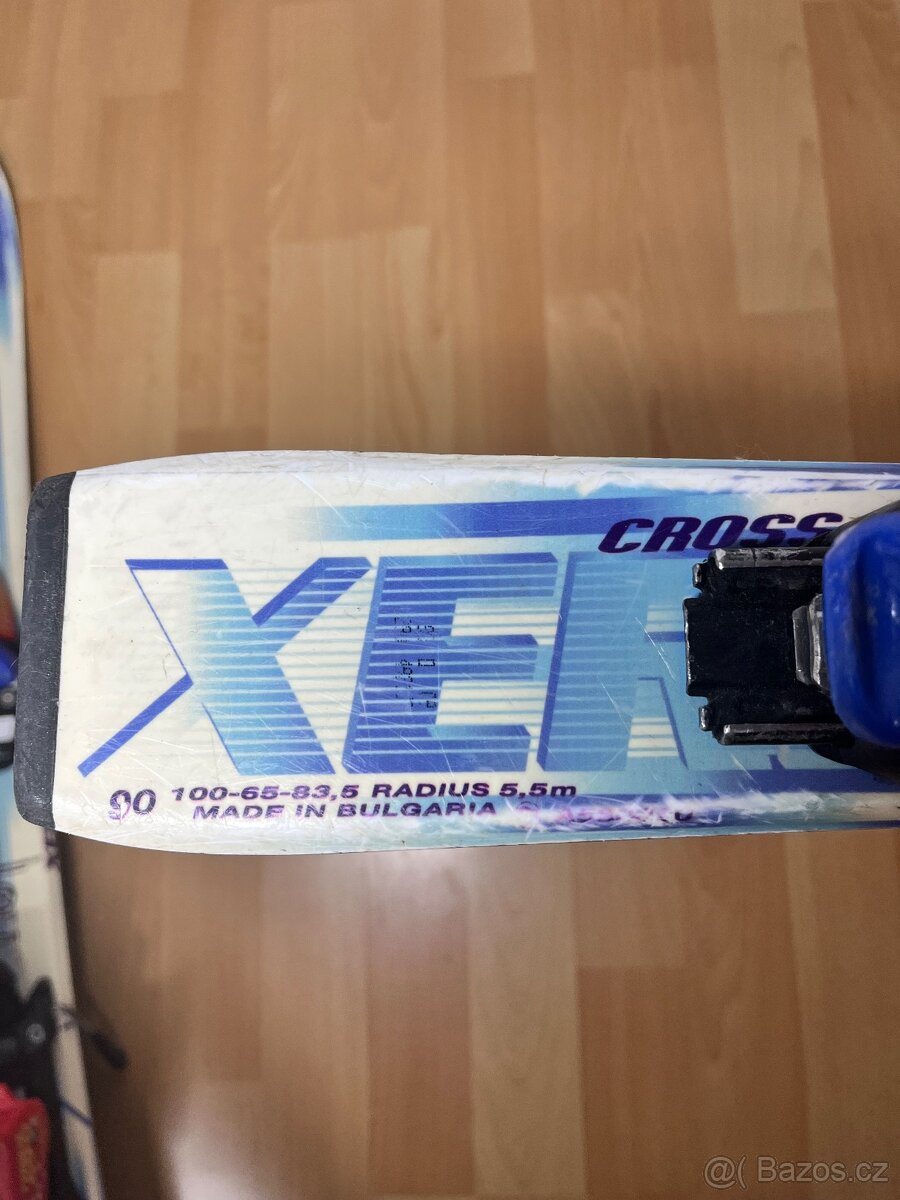 Dětské lyže Xeres Crosscarv X7 + vázání, lyžáky a hůlky - 3