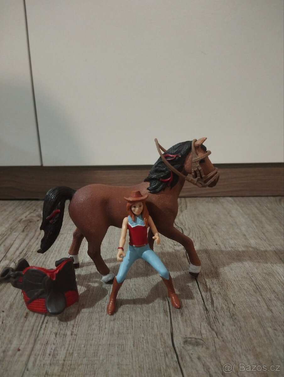 Schleich jezdkyně a kobylou - 3