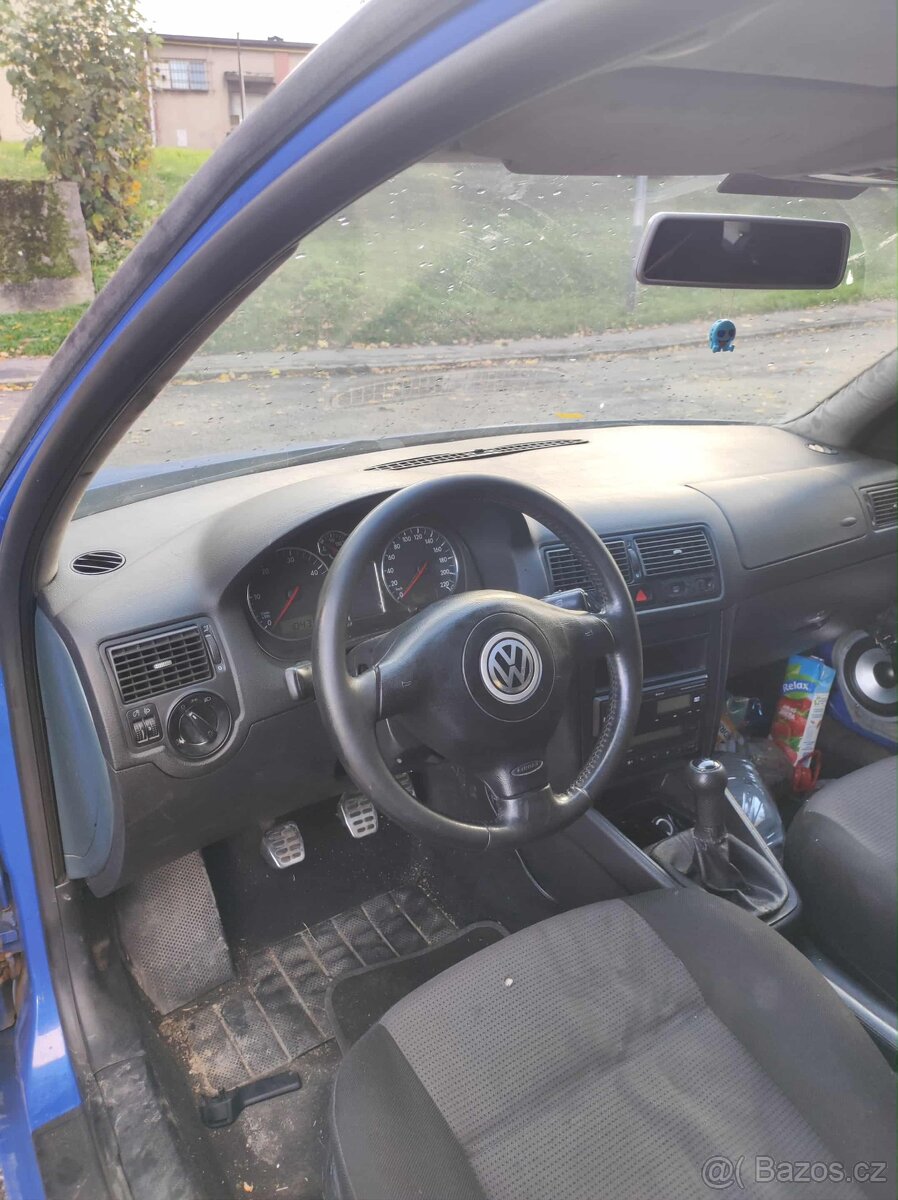 Náhradní díly golf 4 1.9 TDi - 3