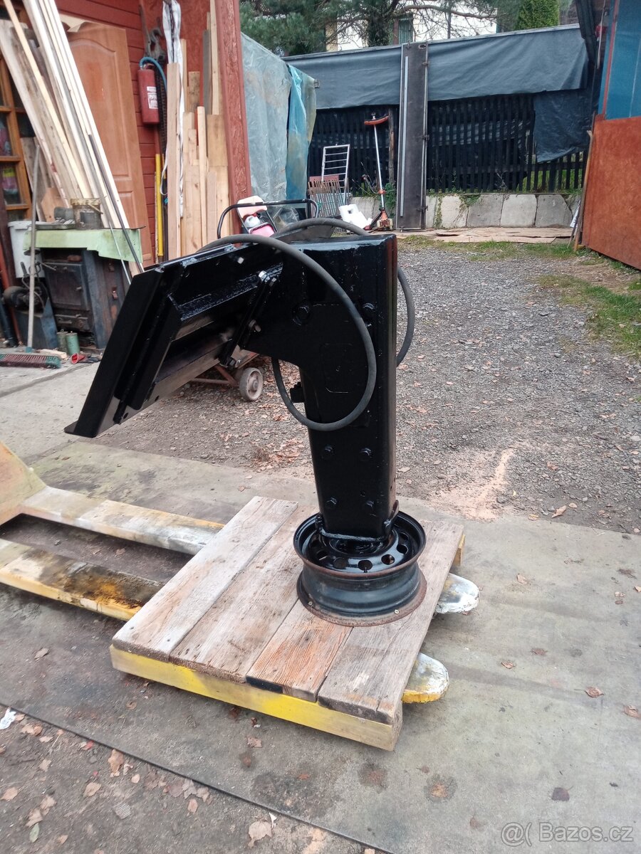 Kladivo na bobcat - 3