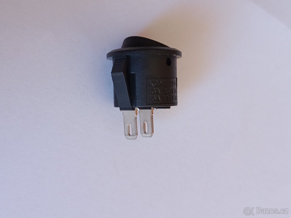 Spínač kolébkový - 3