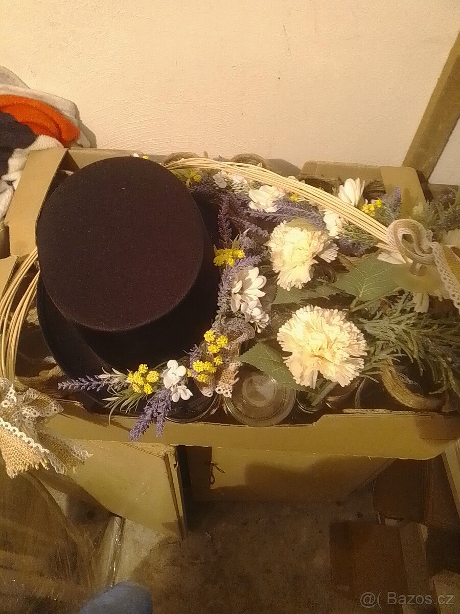 Prodáme věci ze svatby - 3