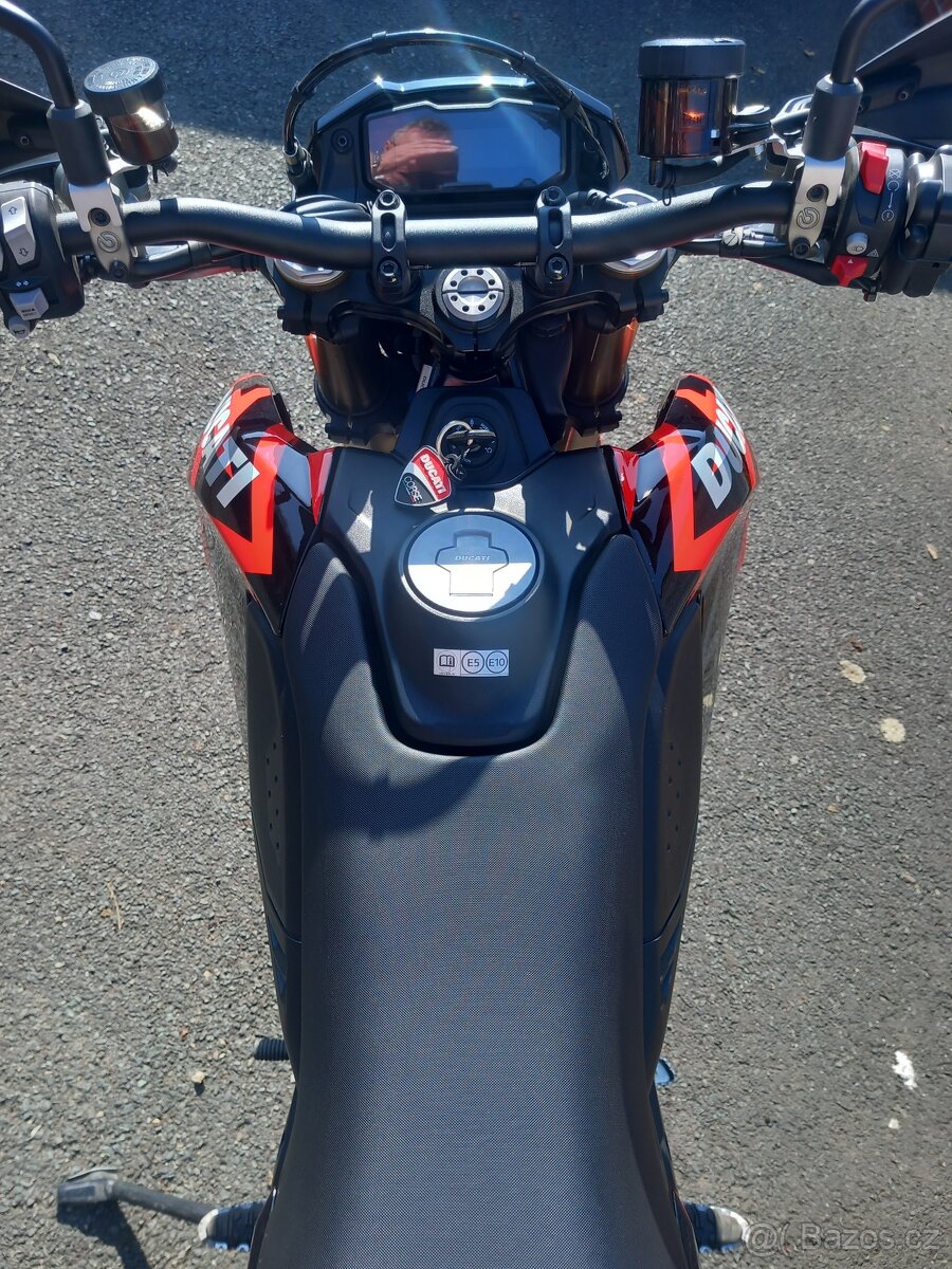 Ducati hypermotard 698 - 3