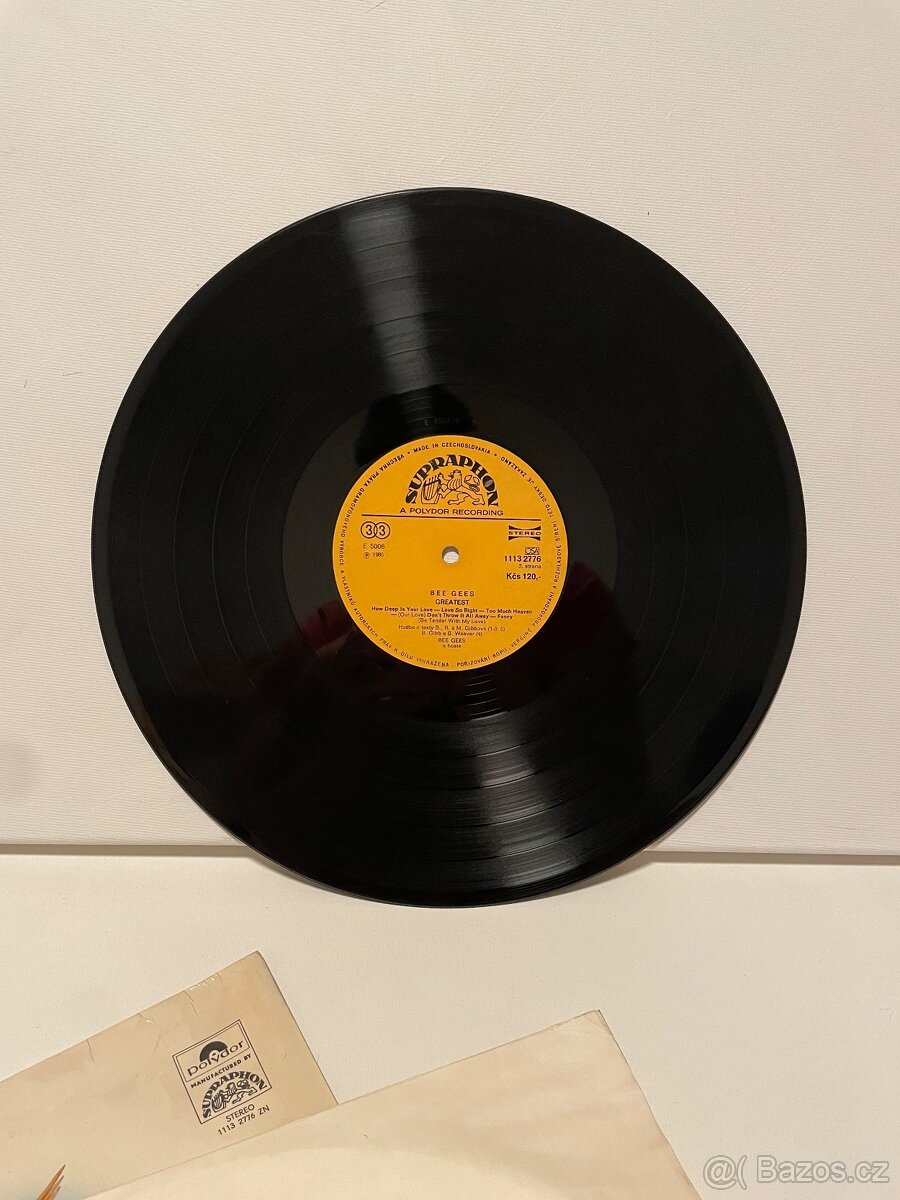 BEE GEES - Greatest LP - 3