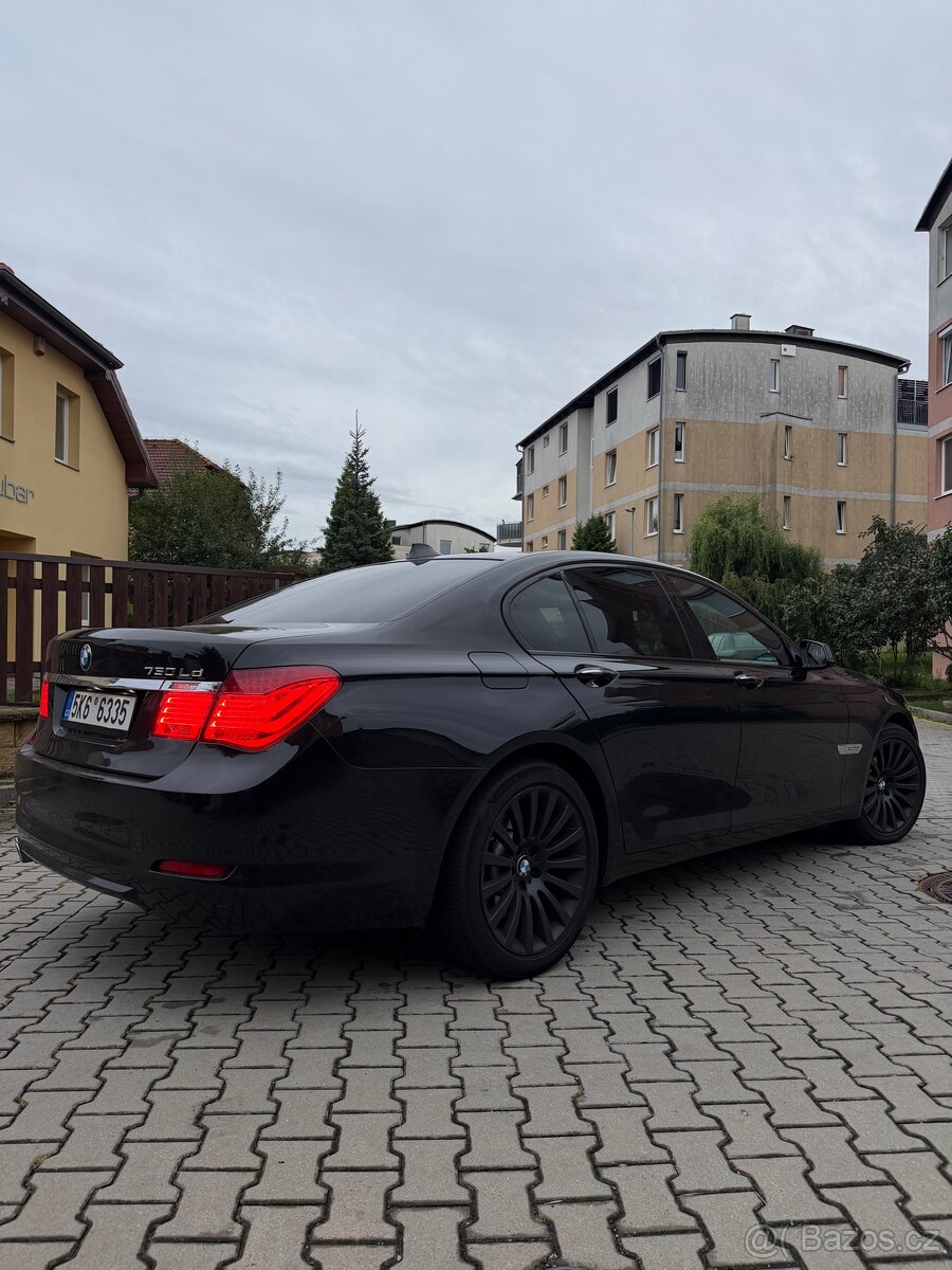 BMW 7 Series F01 long - 3