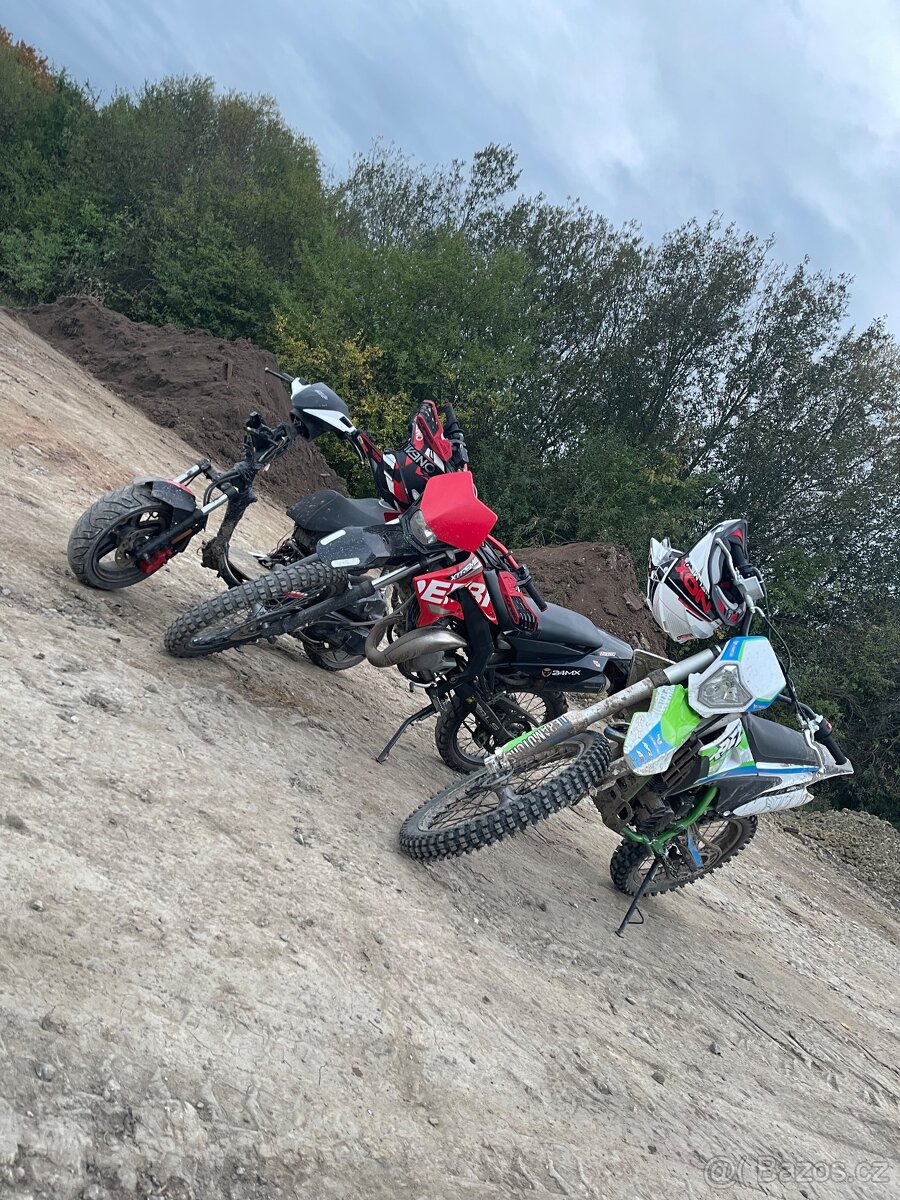 Pitbike 250 by apollo thunder