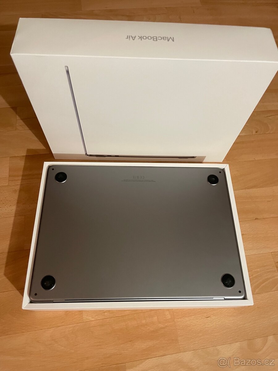 Apple MacBook Air M2 13” (2022) - 3