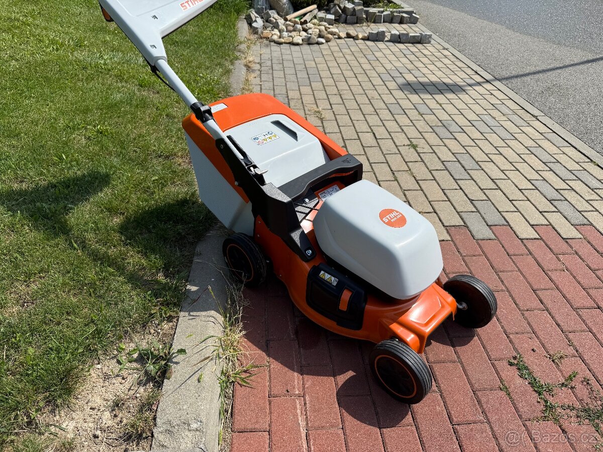AKU sekacka STIHL-ZÁNOVNÍ - 3