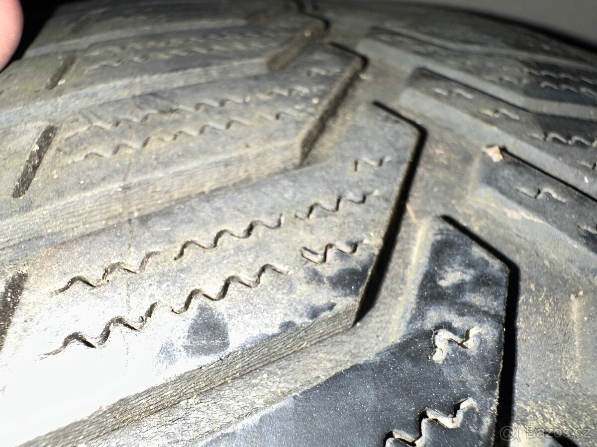 Prodám alu kola 5x100 r15 zimní pneu 195/60/15 - 3