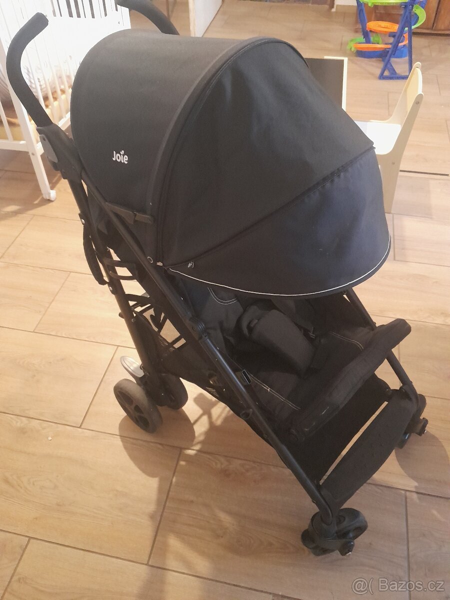 Kočárek, postýlka... - 3