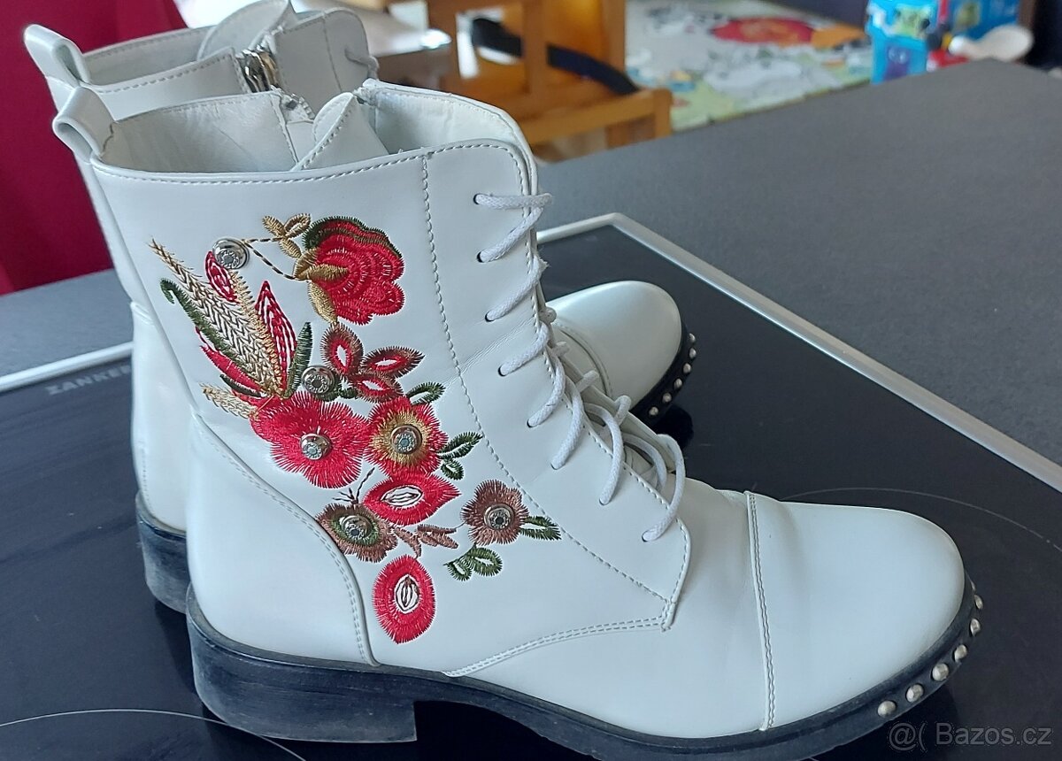 Dámské kotnikové kozačky - 3