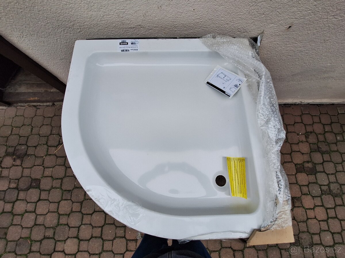 Čtvrtkruhová sprchová vanička 90x90x8,5 - 3