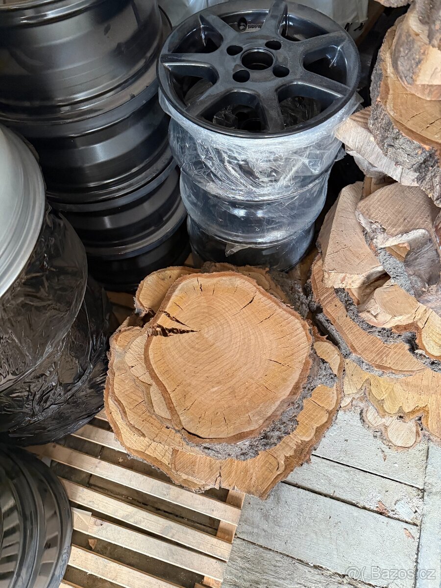 Různé dřevěné koláče - 3