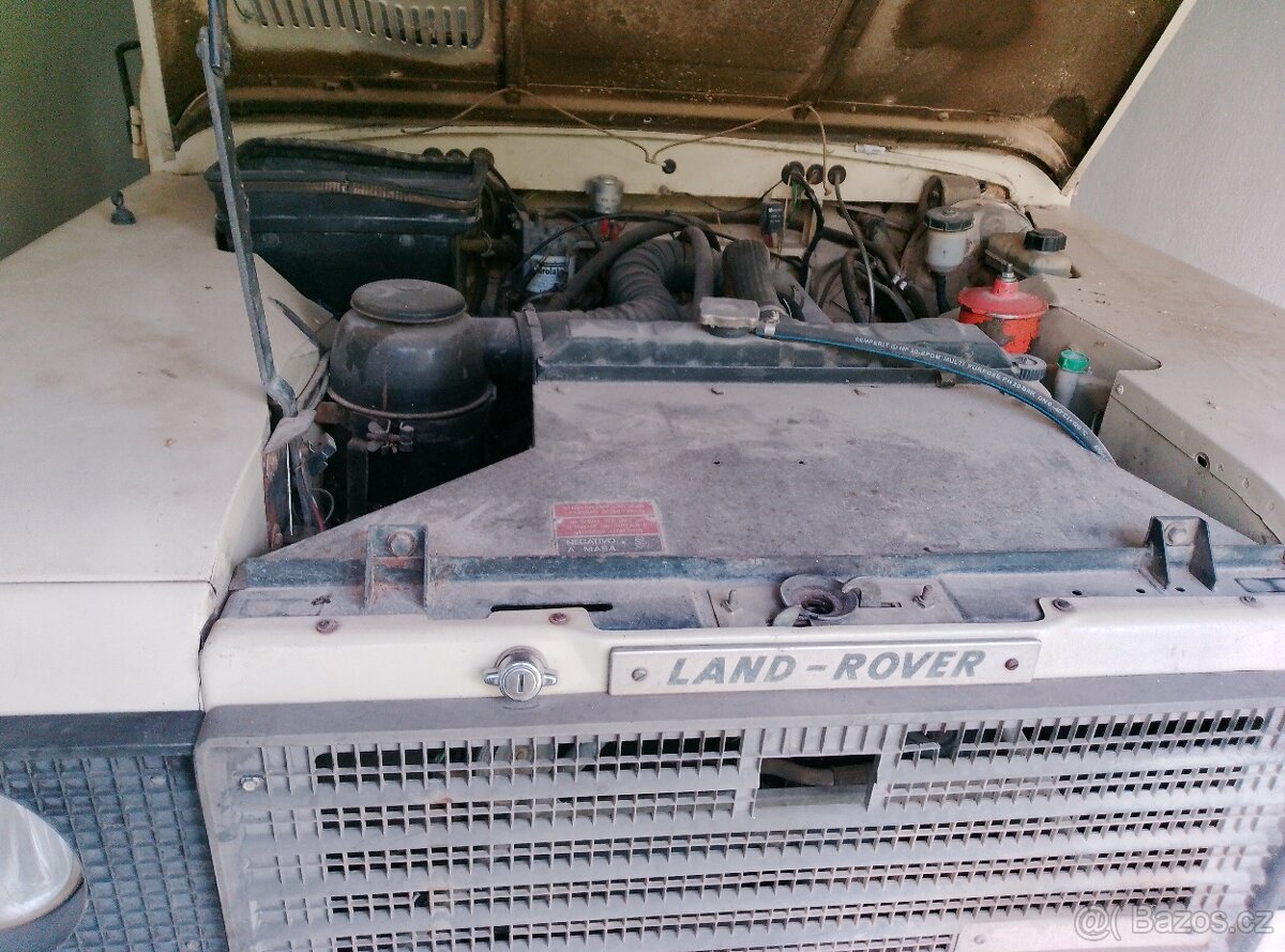 Land Rover Santana - 3