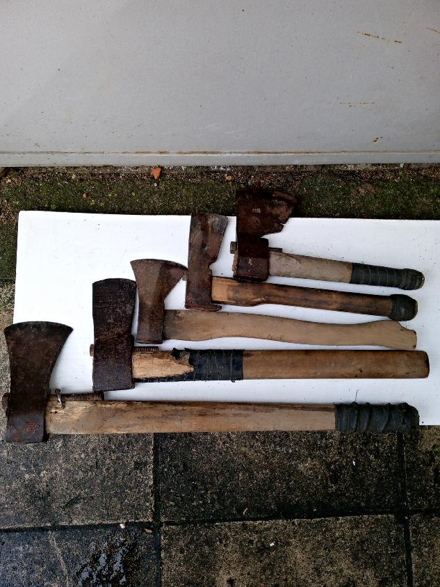 Materiál, nářadí - věci z garáže - stěhování - 3