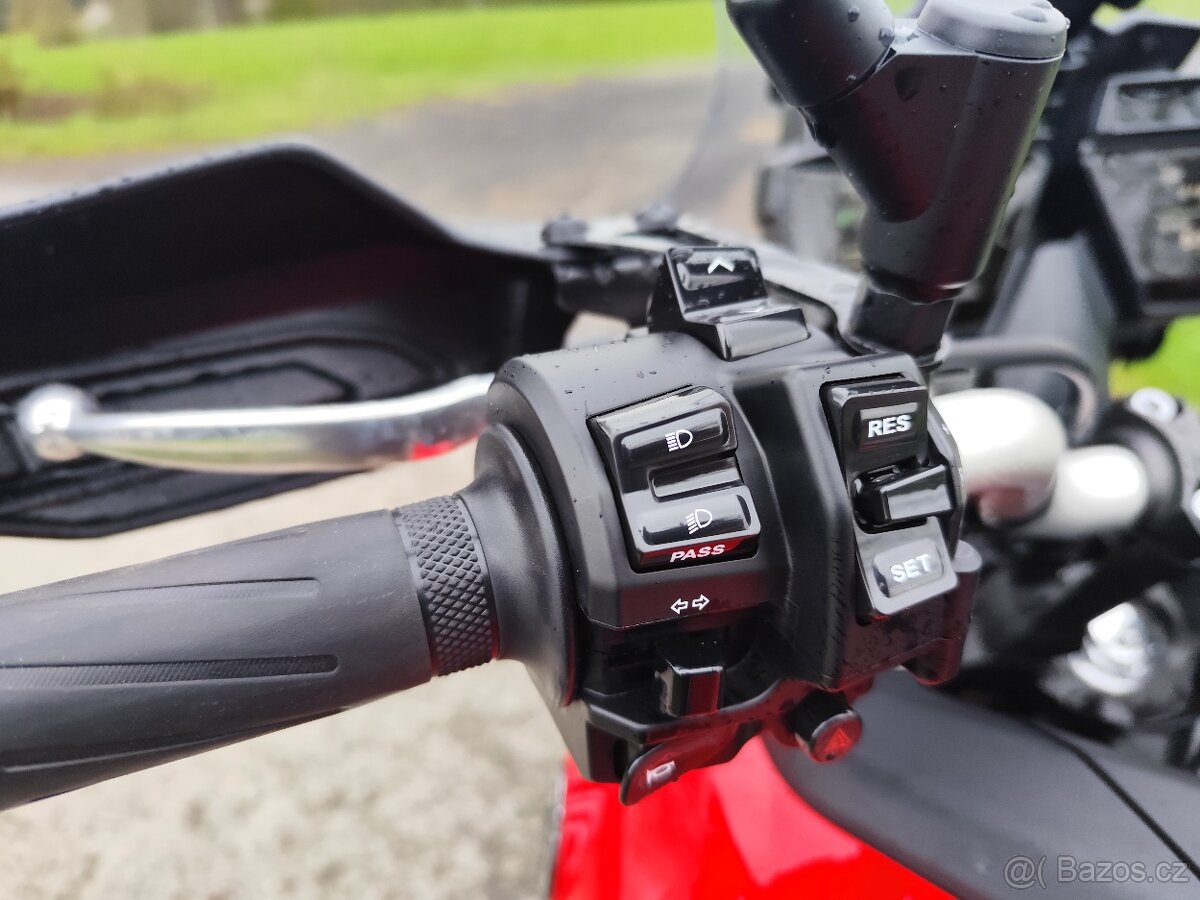 YAMAHA TRACER 9 - 3