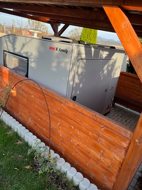 Karavan ( výrobce ČR ) - 3