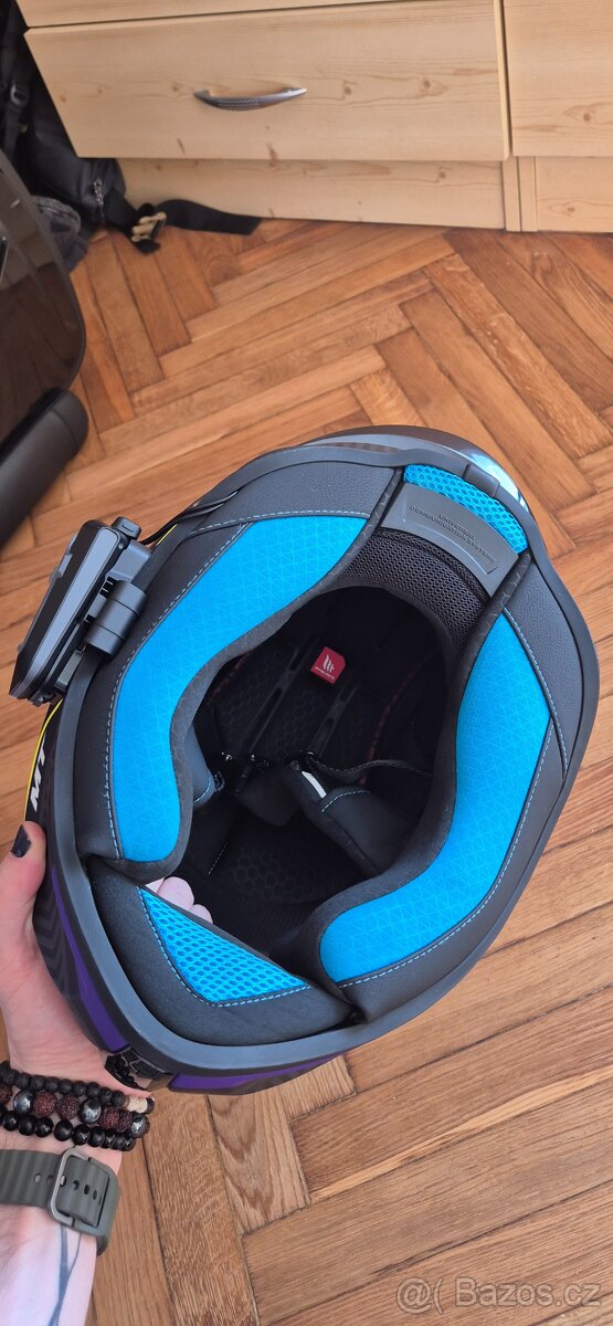 Integrální helma na motorku MT Targo S Brik - 3