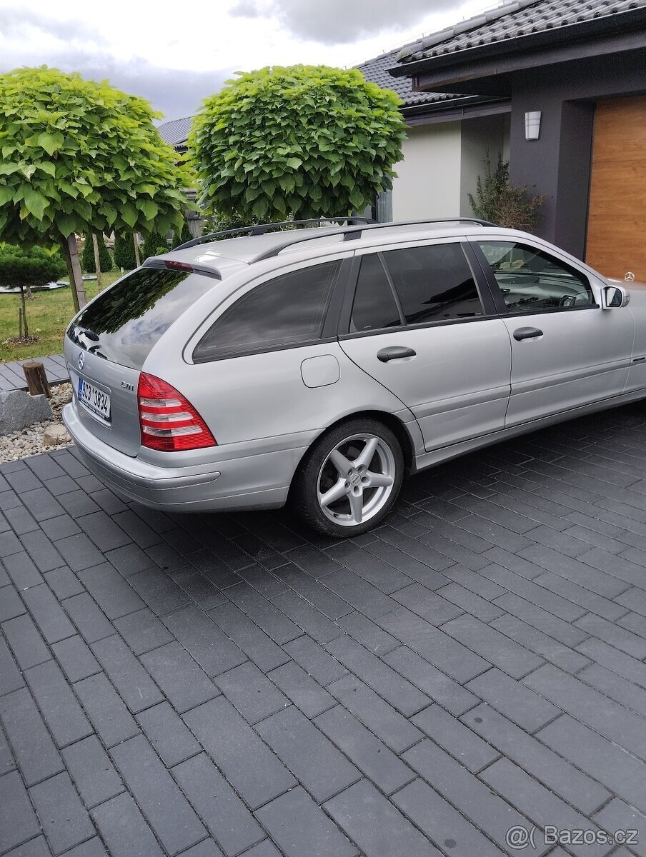 Mercedes třídy C 200 CDI combi, W203 - 3