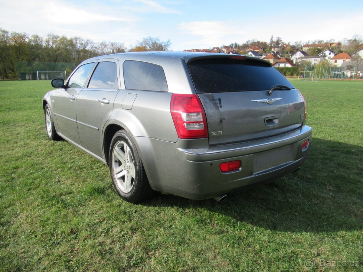 Chrysler 300 C 3.0 CRD - plná výbava veškeré ND LEVNĚ - 3