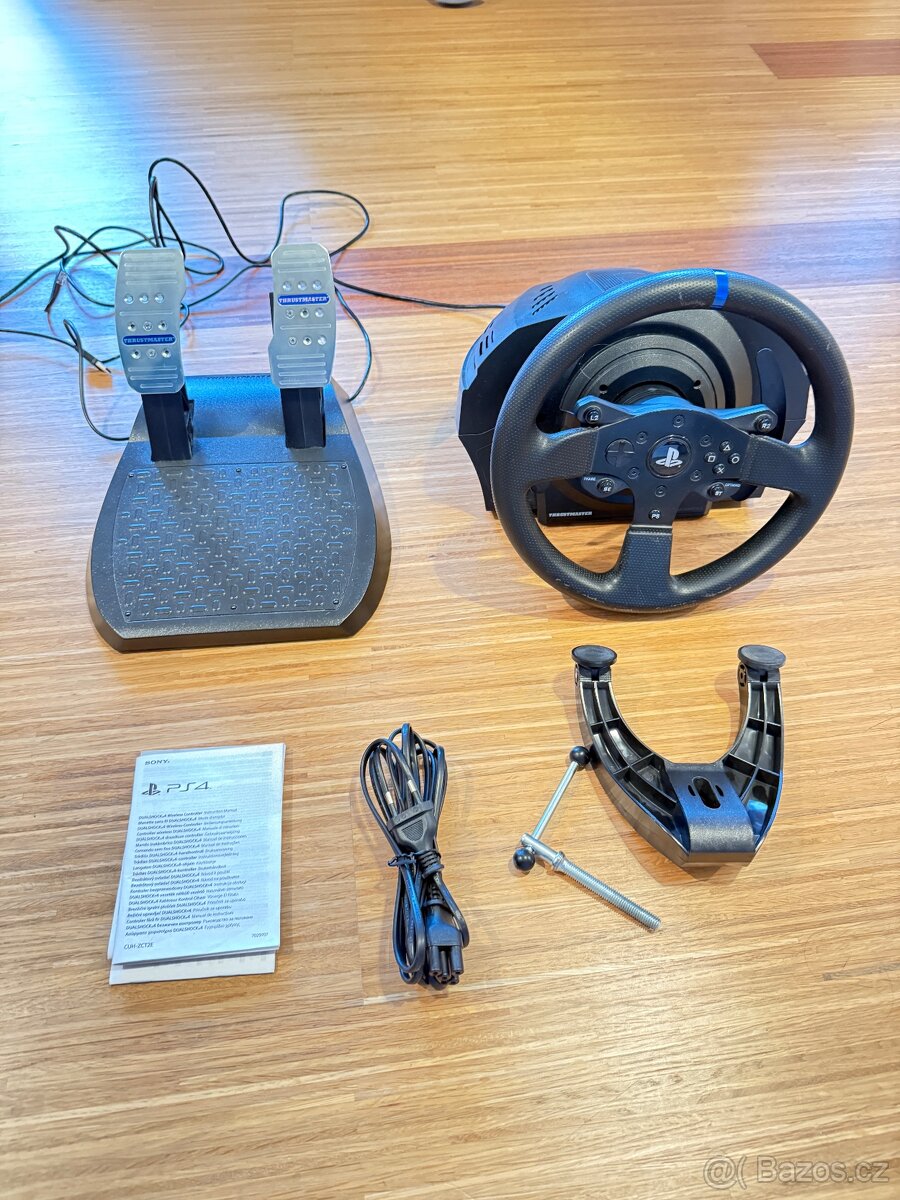 volant Thrustmaster 300 rs - PS4/3 / PC - 3