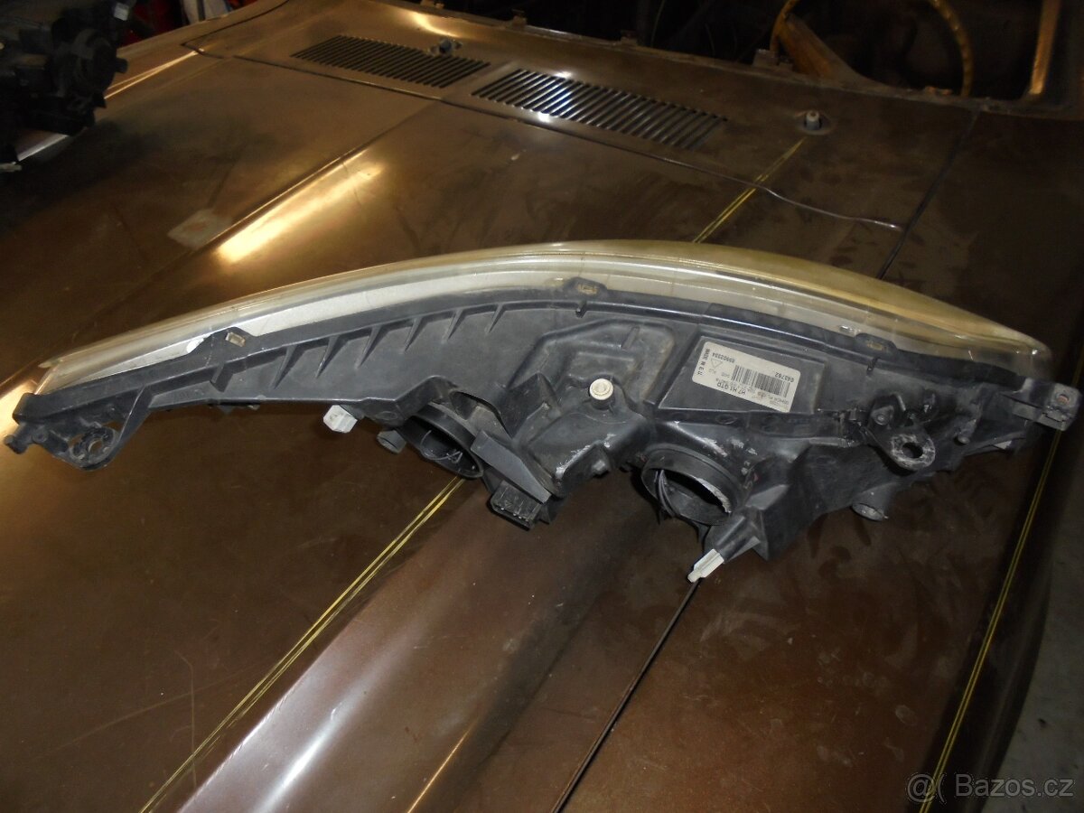 Citroen C4 přední světla - 3