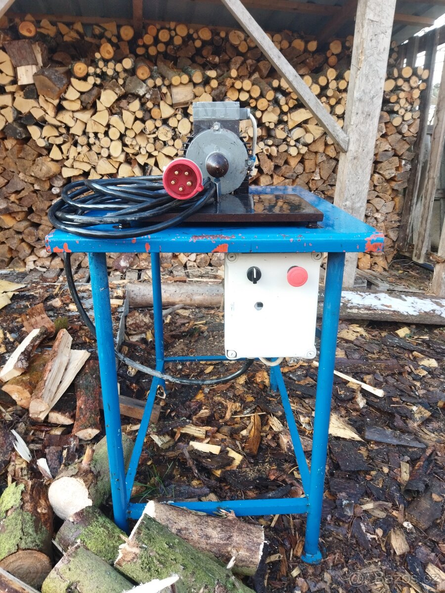 Štipačka na dřevo kuželová - 3