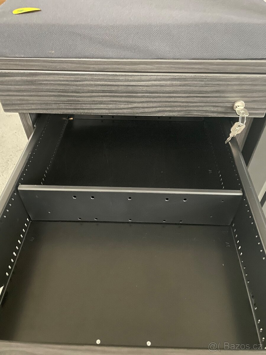 Sedací kontejner - 3