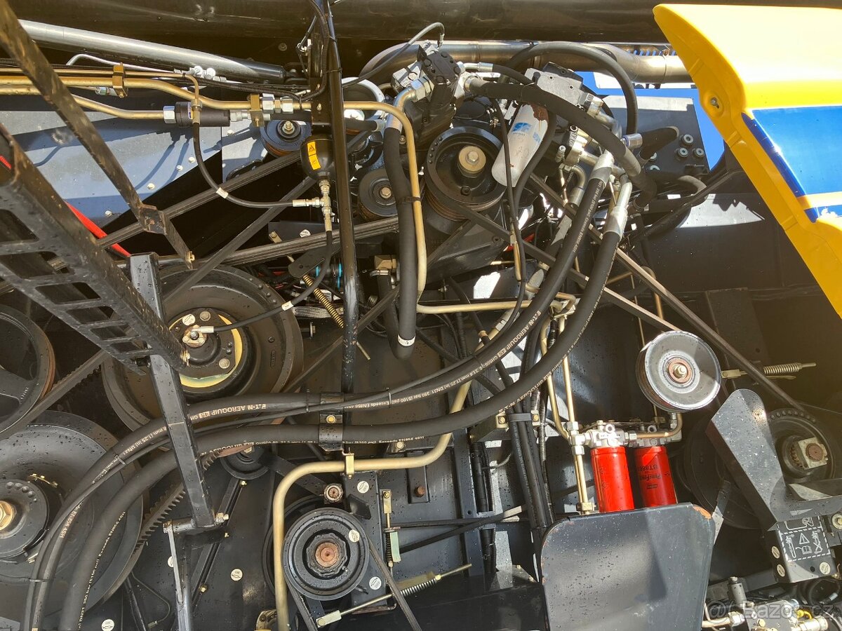 New Holland Cx 8070 2014 rok vyrobu - 3