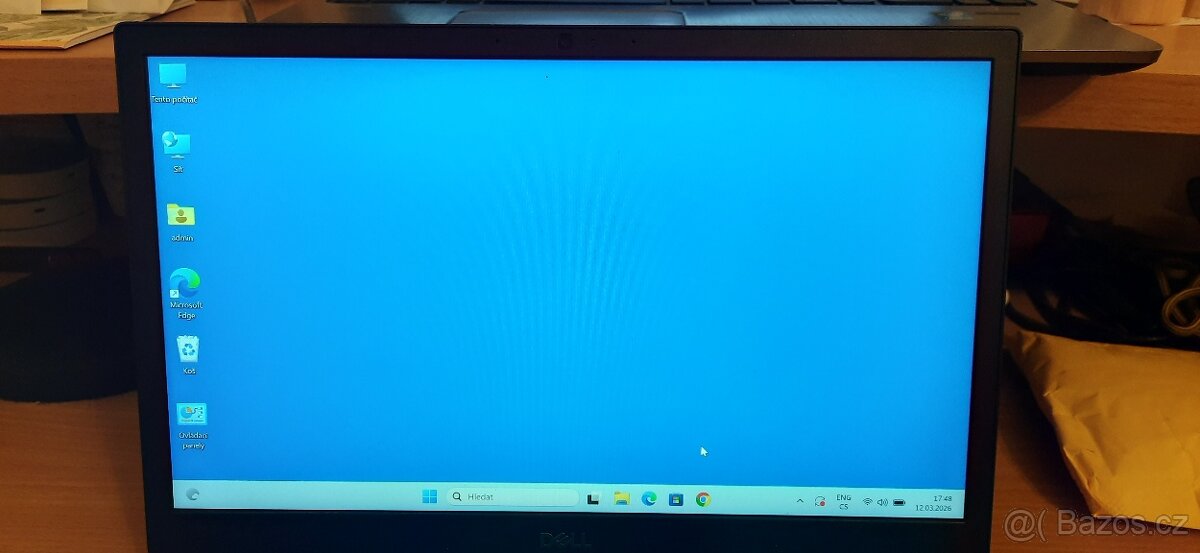 Prodám velmi pěkný, tenký notebook Dell 7490 - 3