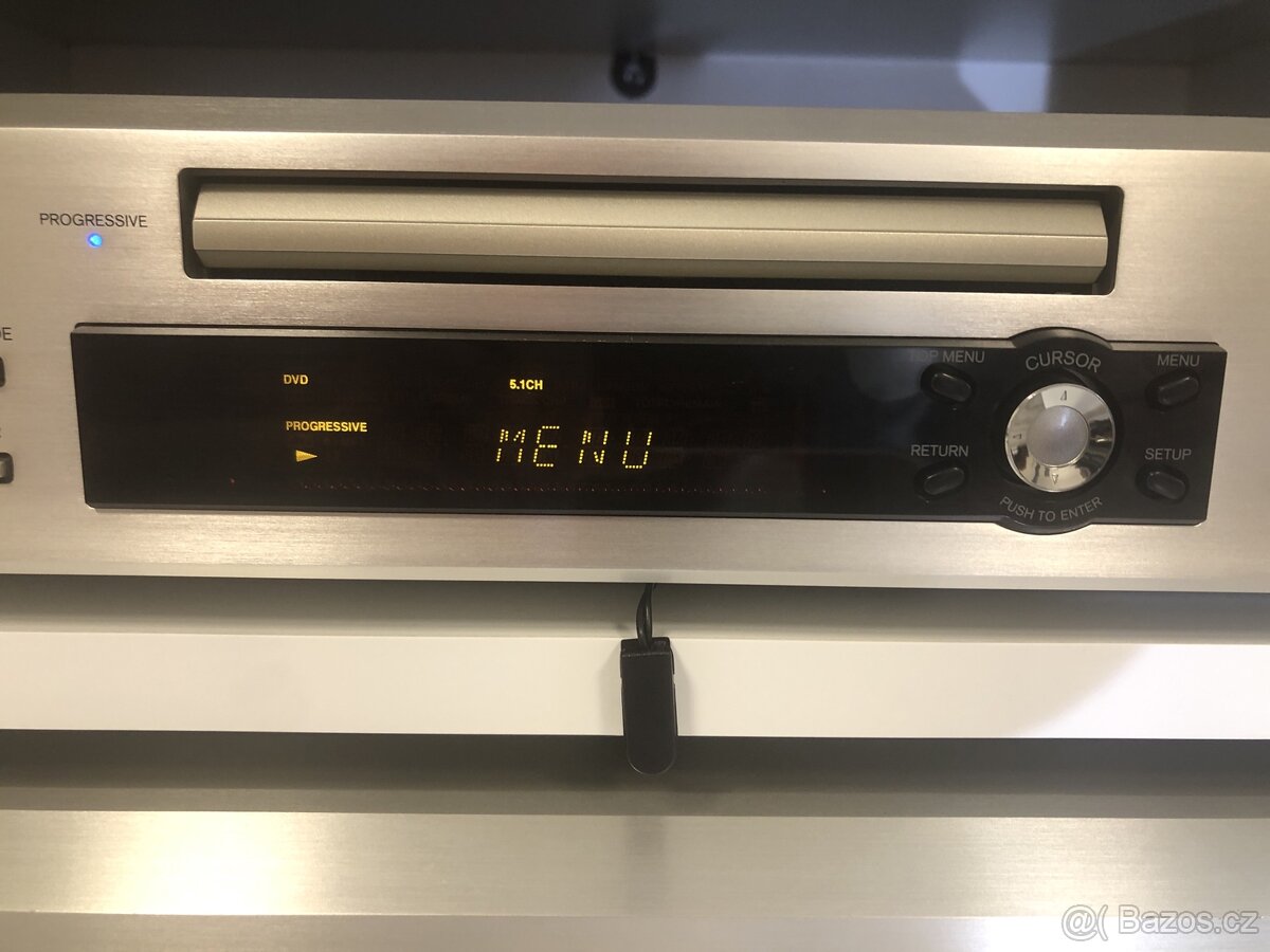 Onkyo TX-SR602E a DV-SP502E - 3