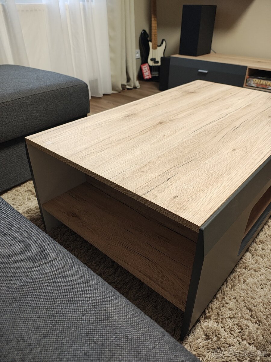 Konferenční stolek - 3