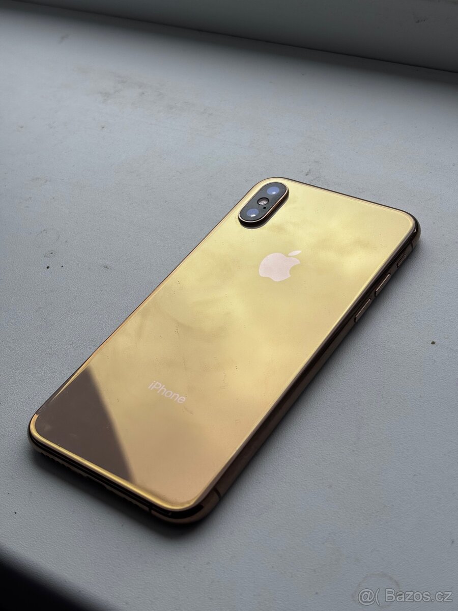 iPhone XS Gold - 3