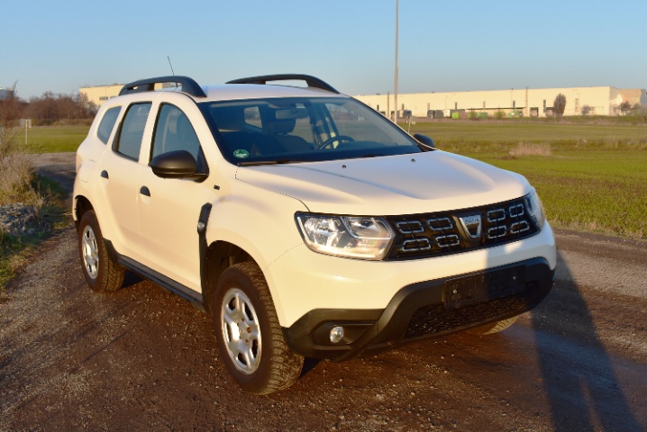 DACIA DUSTER 1,6 SCE 174 680KM, 1.M,TEMPOMAT,PO SERVISE - 3