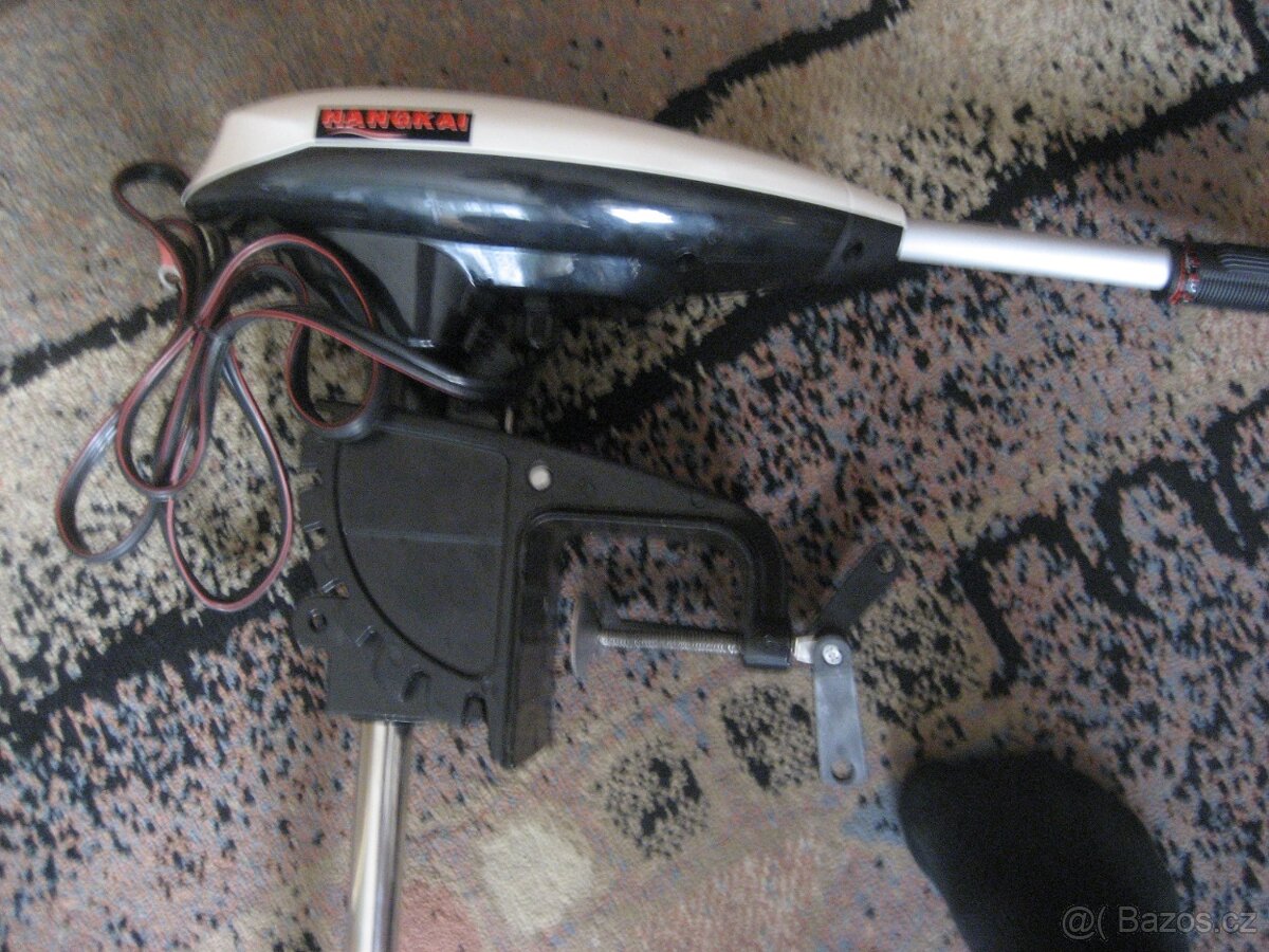 el motor 45 LB - 3