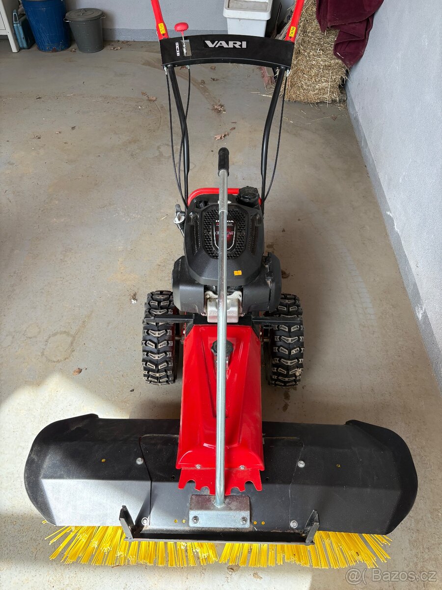 Zametací kartáč VARI - 3