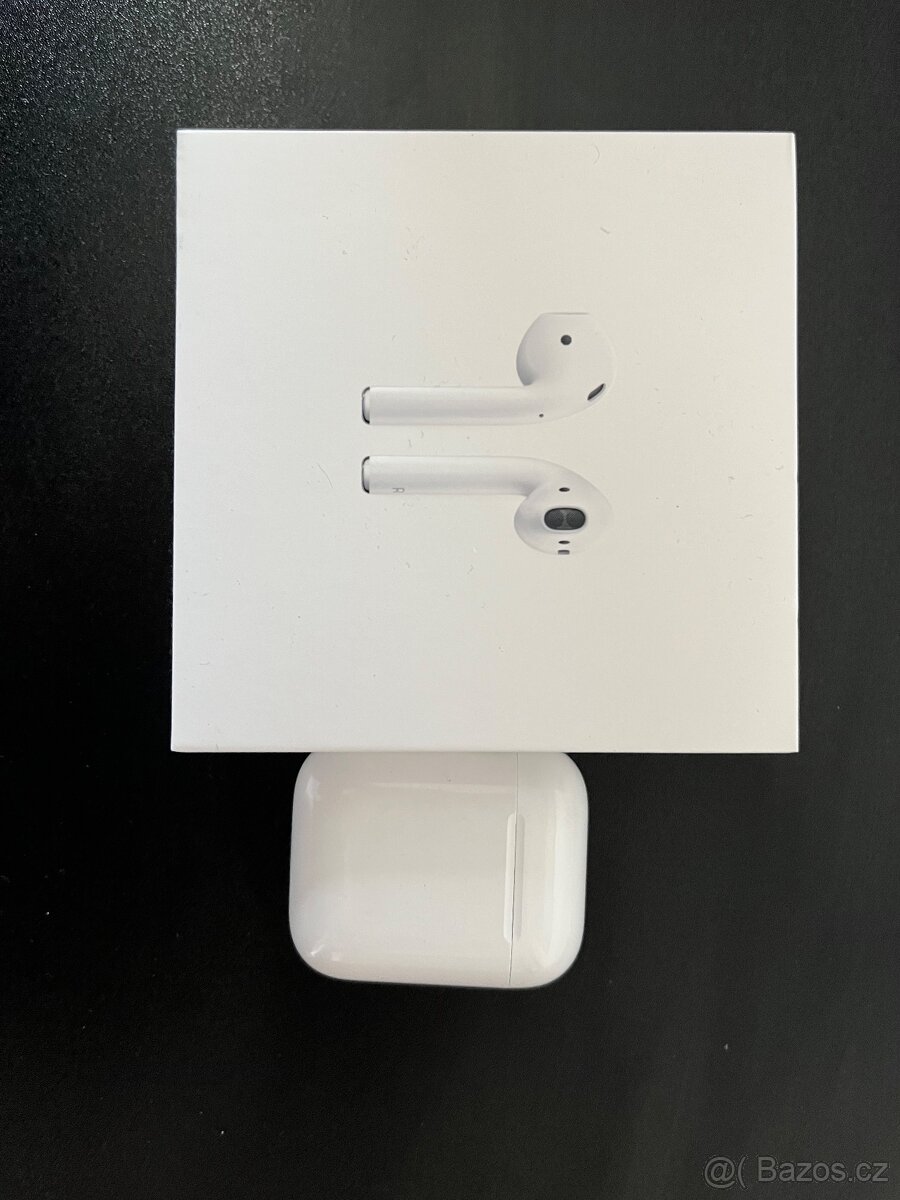 Apple AirPods - 2. generace - 3