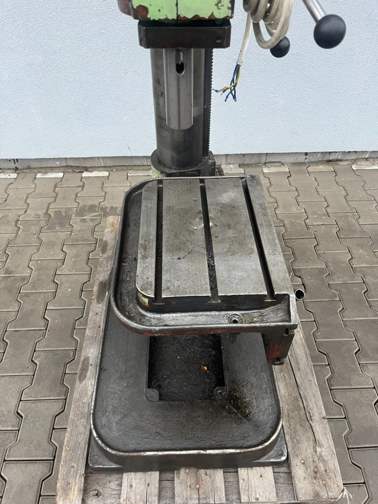 Sloupová vrtačka VS32A - 3