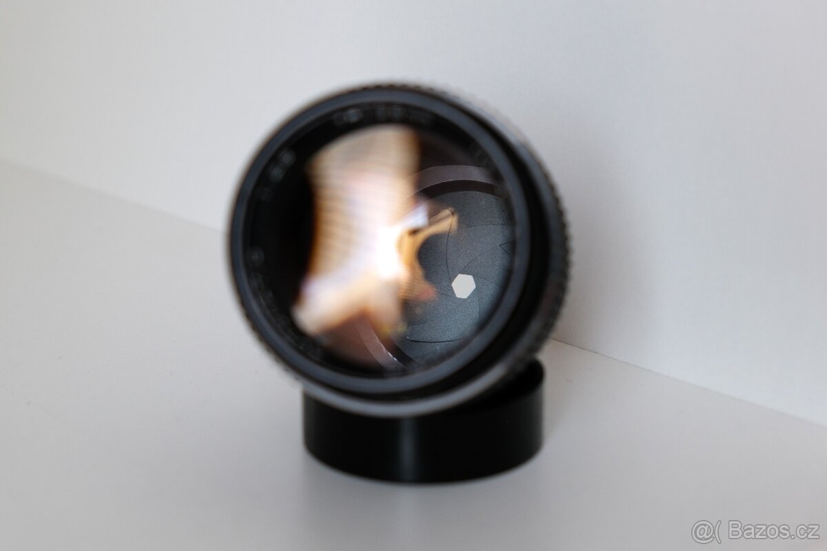 Danubia Automatic 135mm f/2.8 - (M42) - 3