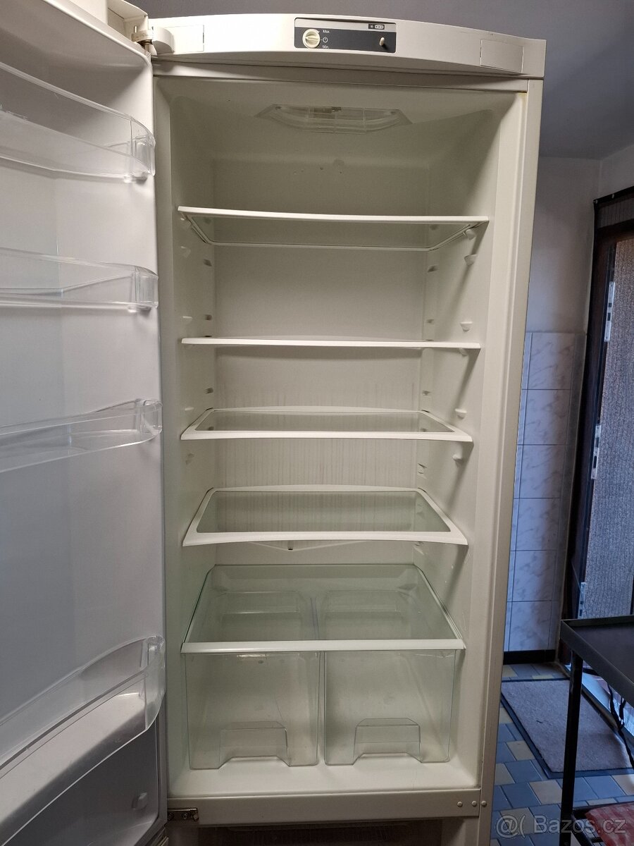 Lednice + Mrazák Gorenje - 3