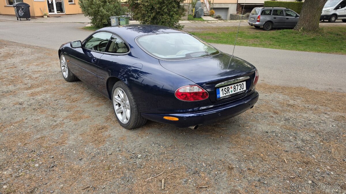 Jaguar XK8 XK8 Coupé 4.0 V8 (209 kW) - 3