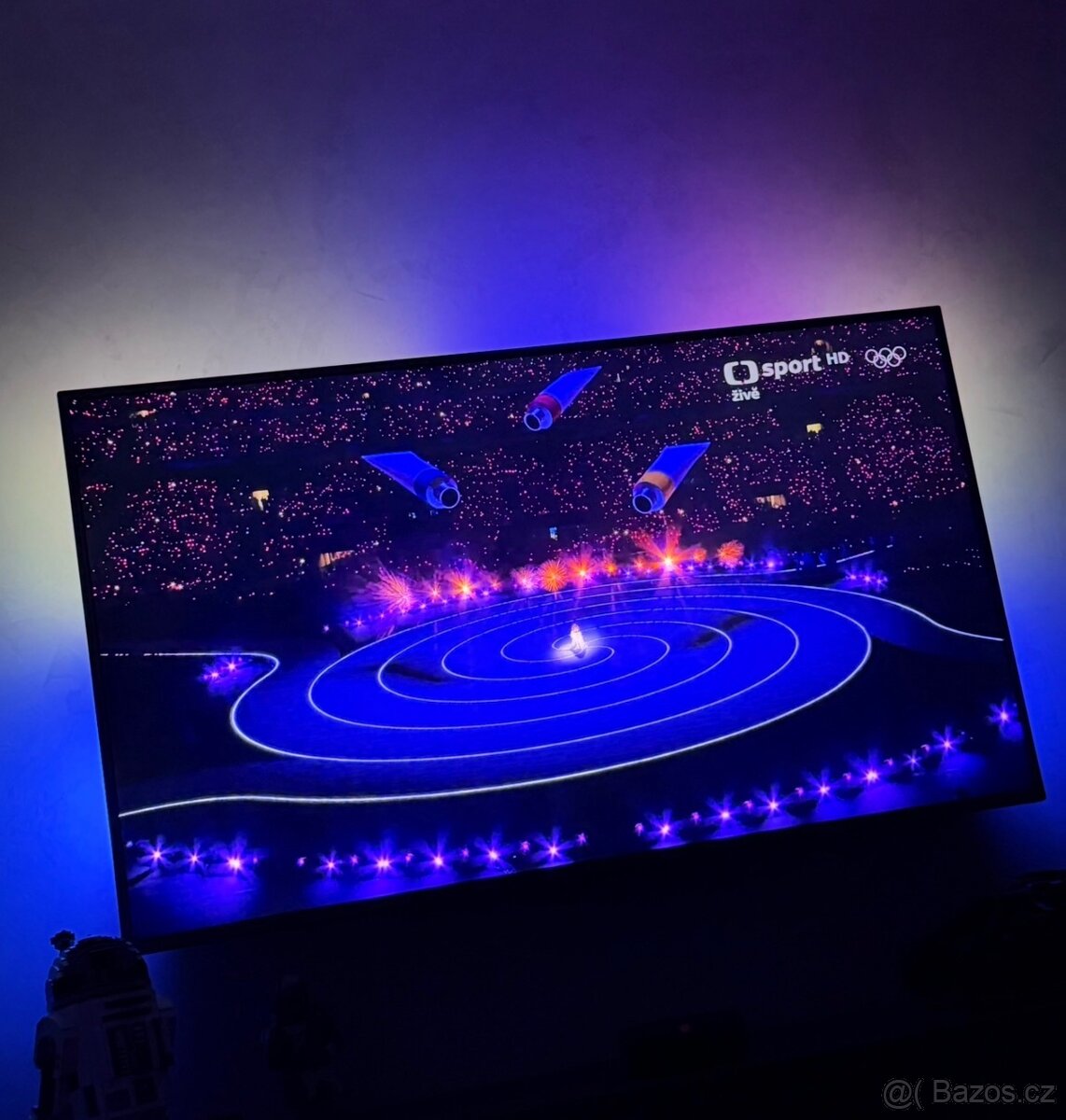 Prodám Philips 65PUS6754/12 – 65” 4K UHD Ambilight - 3