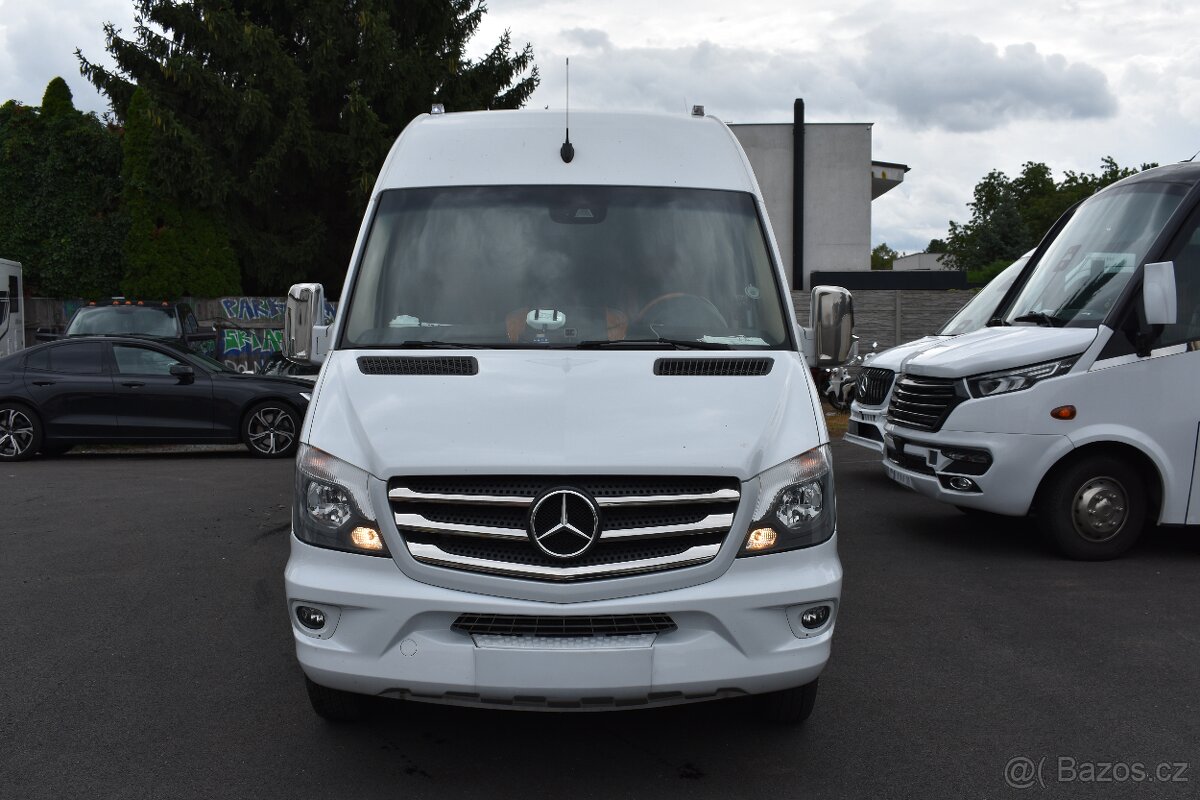 Mercedes Sprinter 519 CDI XXL | V6 | 20+1míst - 3