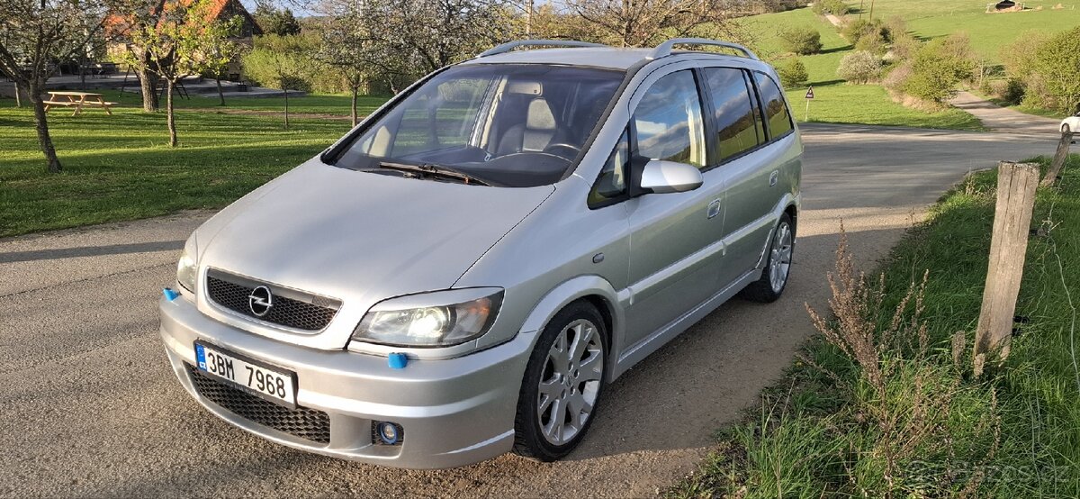 Opel zafira - 3