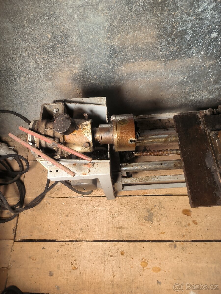 Malý domácí soustruh - 3