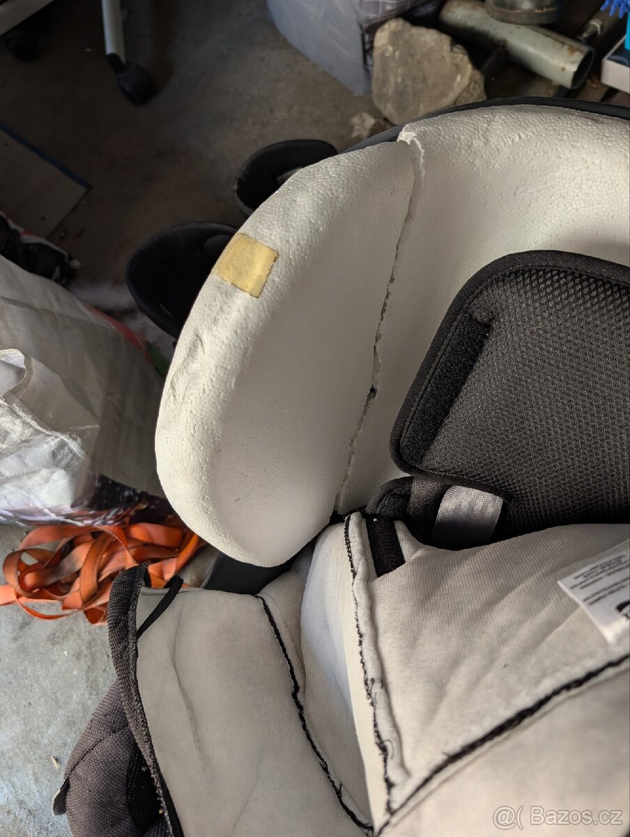 Autosedačka Britax - 3