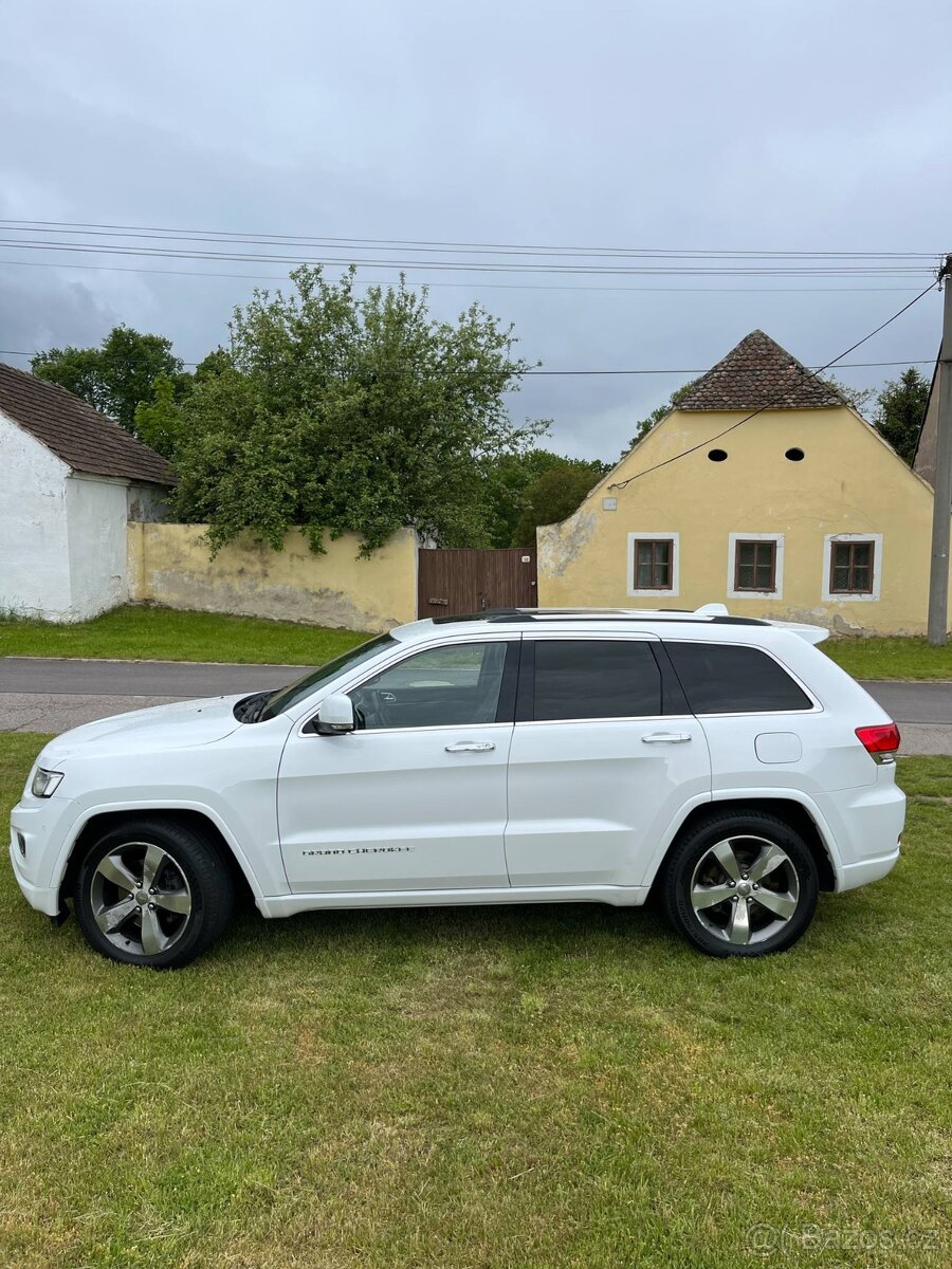 Jeep Grand Cheeroke 2016