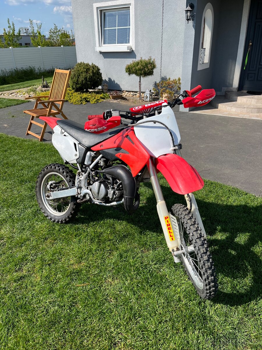 Hodna cr 85 r